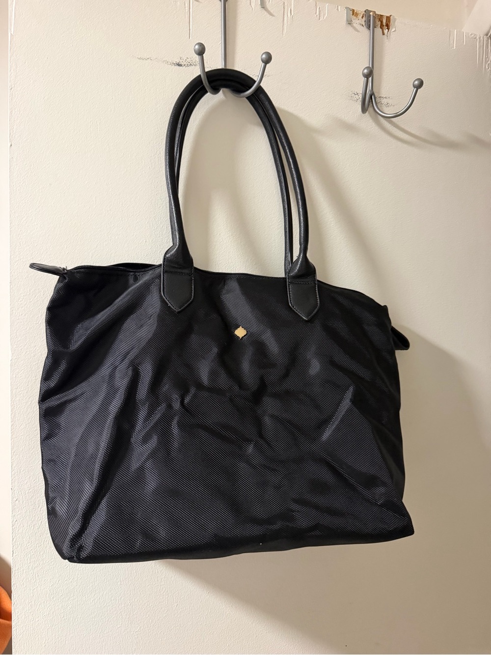 Classic Black Shoulder Tote Bag for Women